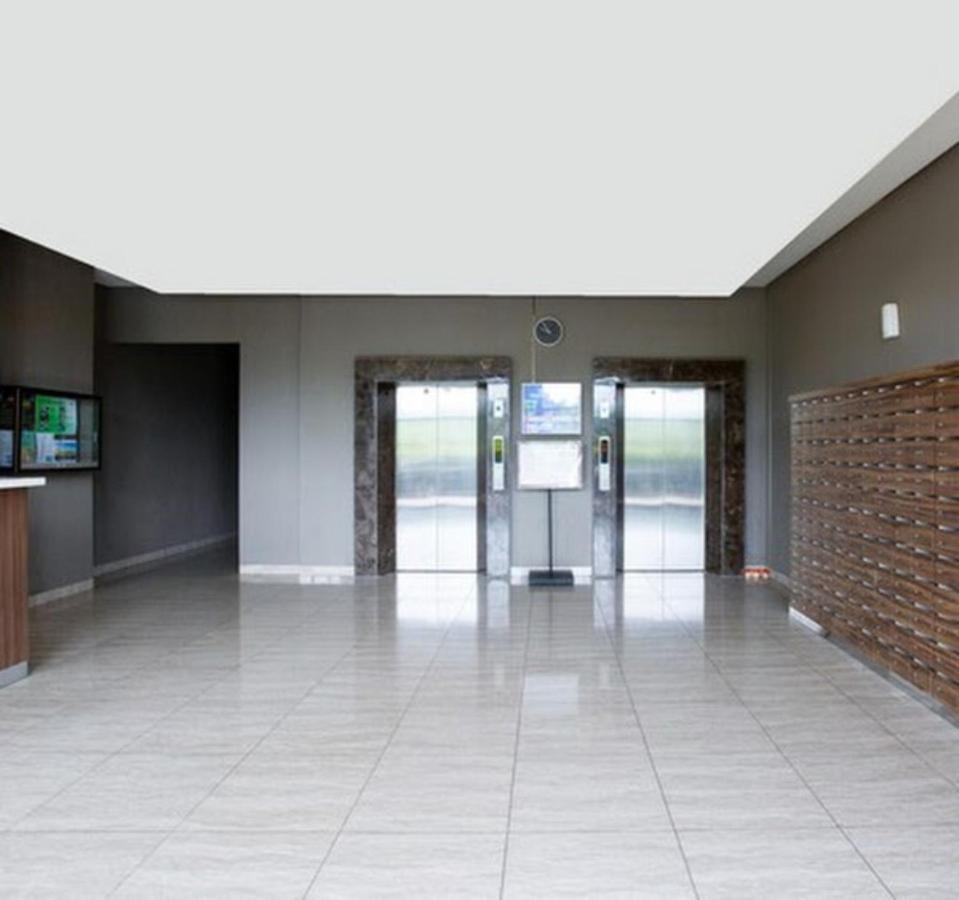 Dinda Apartment Serpong Green View Ciater Hilir Exterior foto